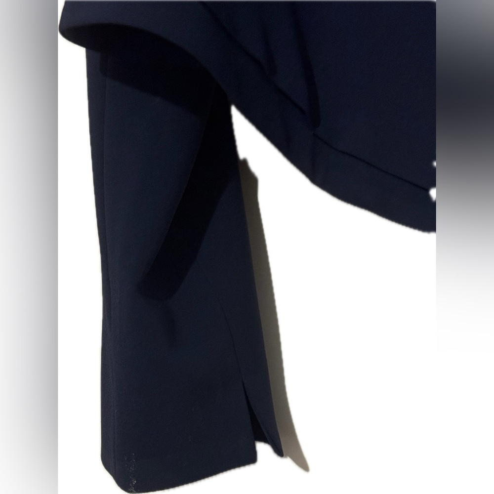 White House Black Market Navy Blue Cropped Blazer NWT Great Buy - Picture 5 of 6